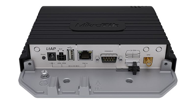 Порты MikroTik LtAP LTE kit