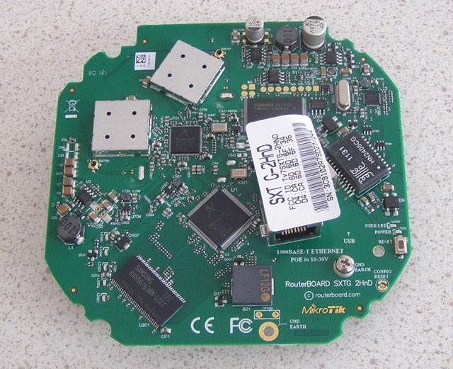 Плата MikroTik SXT G-2HnD