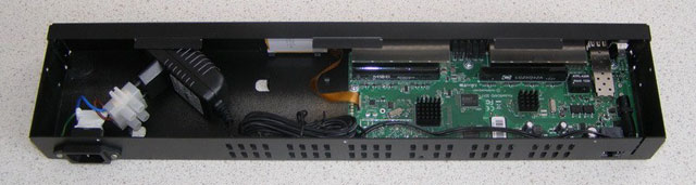    Mikrotik RB2011UAS-RM