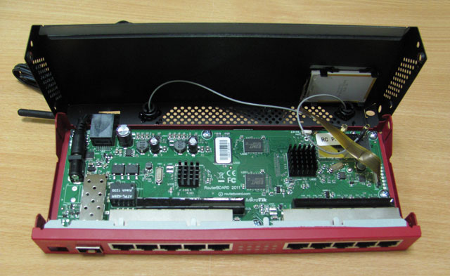  Mikrotik RB2011UAS-2HnD-IN